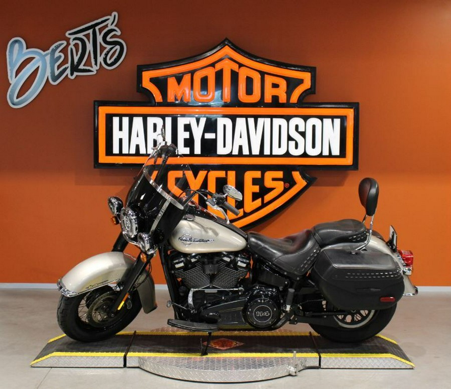 Certified Pre-Owned 2018 Harley-Davidson Softail Heritage Classic 114