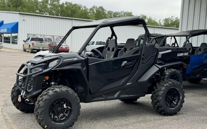 2023 Can-Am COMMANDER XT 700