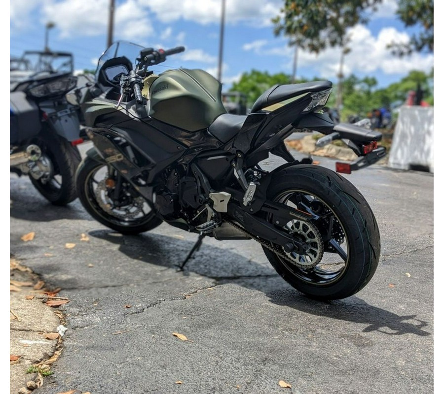 2024 Kawasaki Ninja® 650 KRT Edition ABS