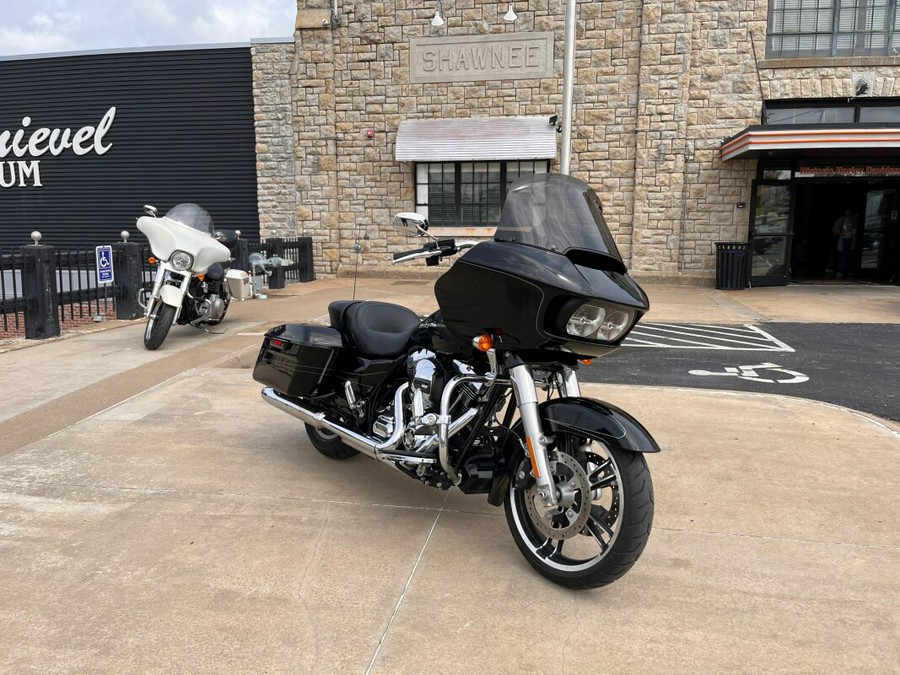 FLTRXS 2016 Road Glide® Special