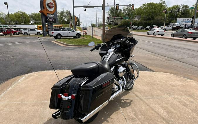 FLTRXS 2016 Road Glide® Special