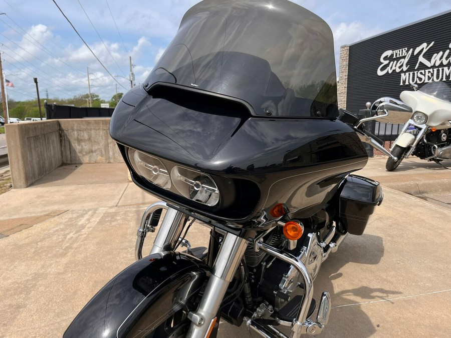 FLTRXS 2016 Road Glide® Special