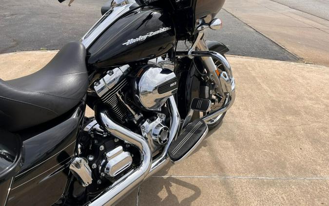 FLTRXS 2016 Road Glide® Special