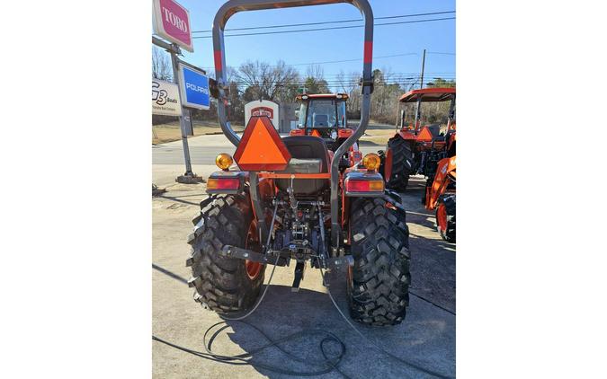 L3902HST with Loader - Kubota