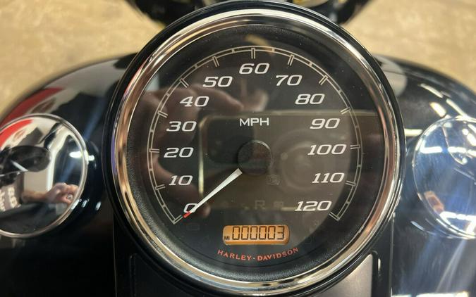 2025 Harley-Davidson Road King Special