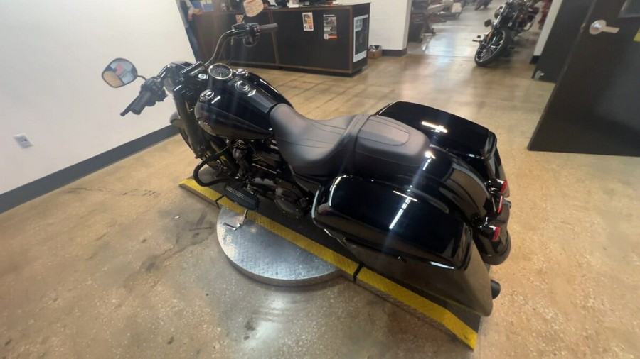 2025 Harley-Davidson Road King Special