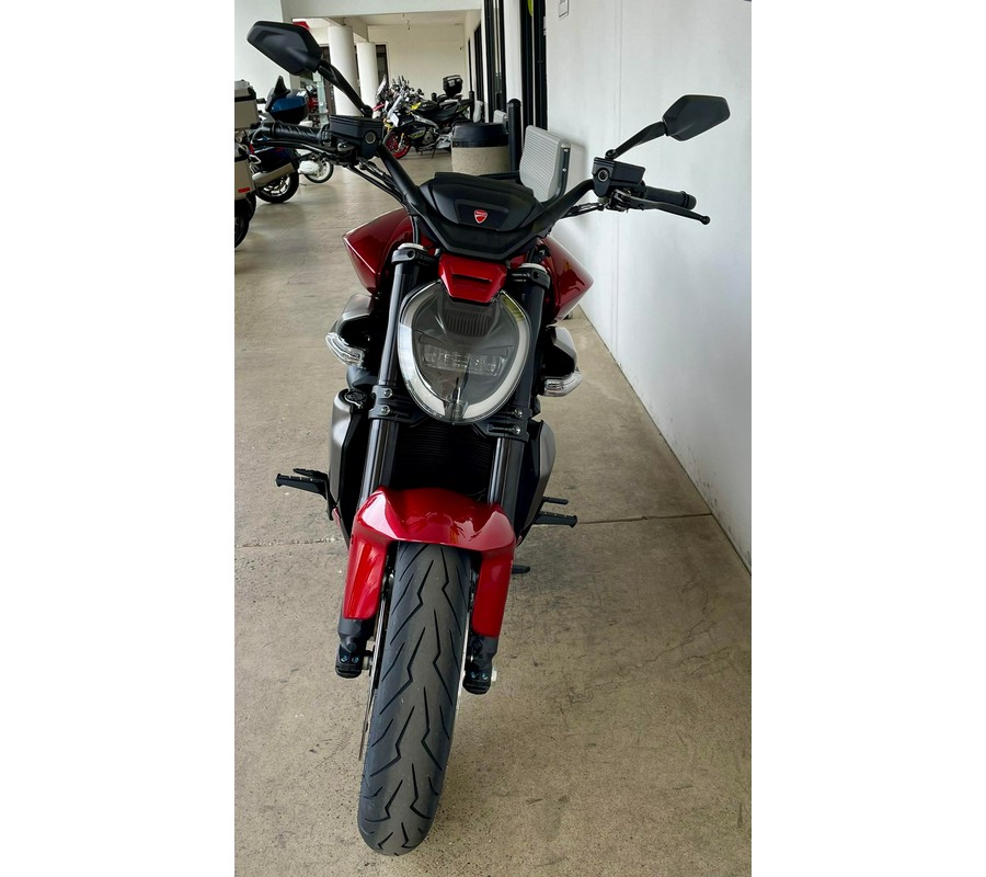 2026 Ducati XDIAVEL V4