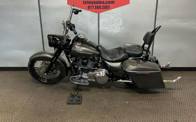 2017 Harley-Davidson Road Glide Special