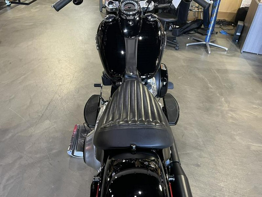 2021 Harley-Davidson® FLSL - Softail Slim®