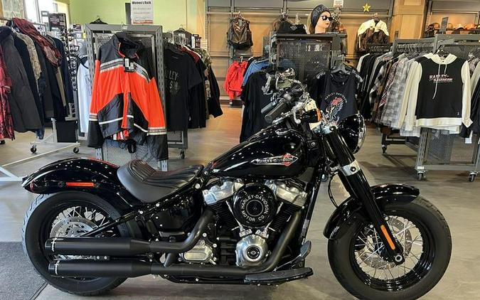 2021 Harley-Davidson® FLSL - Softail Slim®