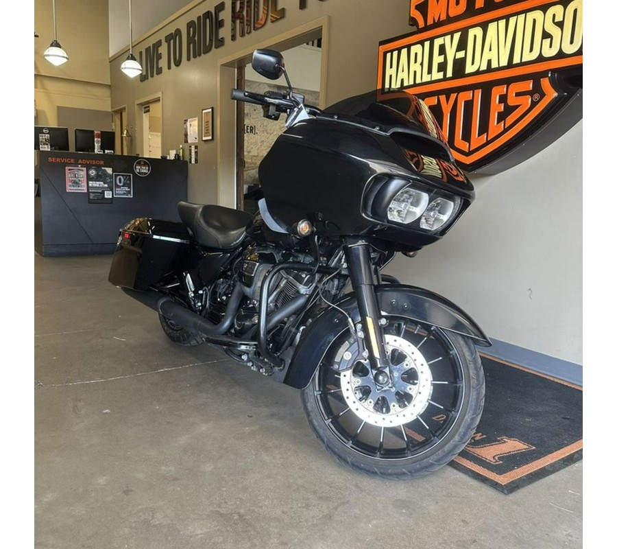 2019 Harley-Davidson Road Glide® Special