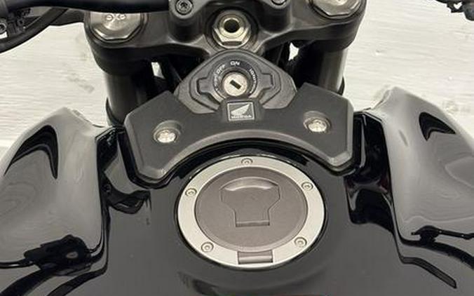 2023 Honda® CB1000R Black Edition