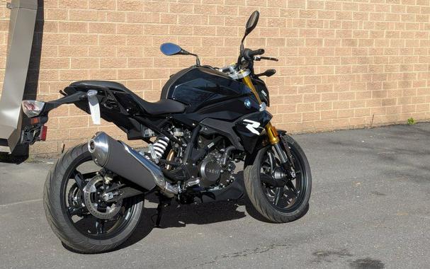 2025 BMW G 310 R Cosmic Black 2