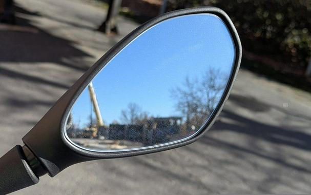 2025 BMW G 310 R Cosmic Black 2