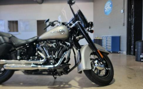 2018 Harley-Davidson FLHCS - Softail Heritage Classic 114