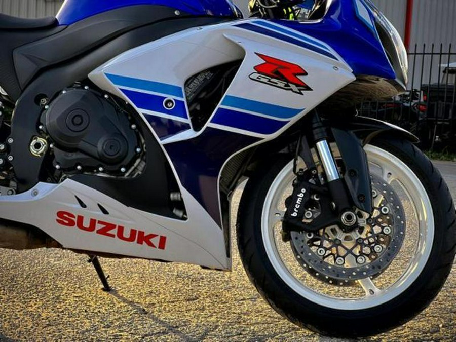 2016 Suzuki GSX-R1000