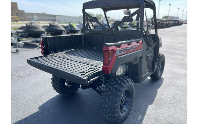 2025 Polaris Industries RANGER XP 1000 PREMIUM - SUNSET RED