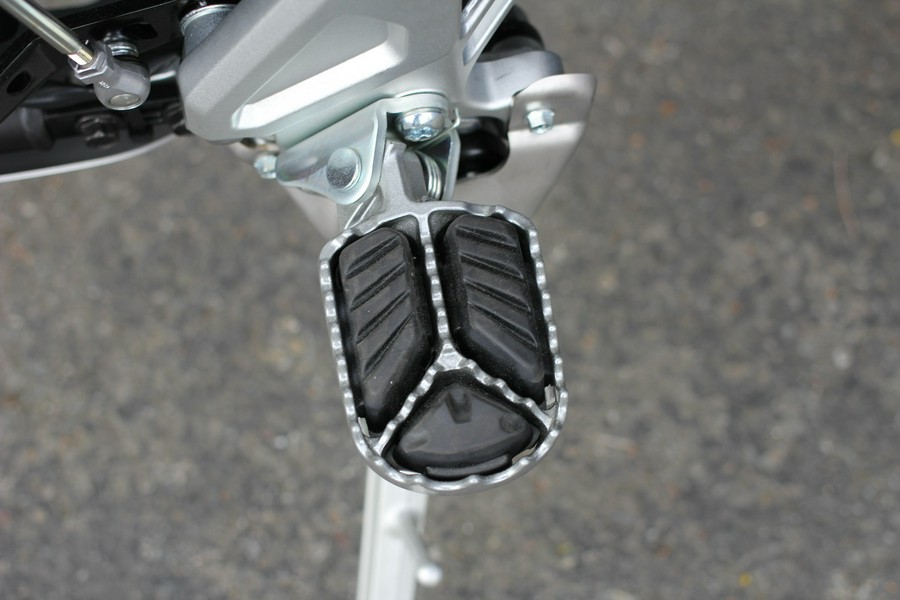 2025 Yamaha Tenere 700