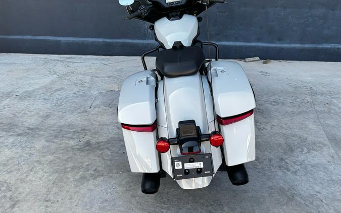 2026 Indian Motorcycle Chieftain® PowerPlus Dark Horse with 112