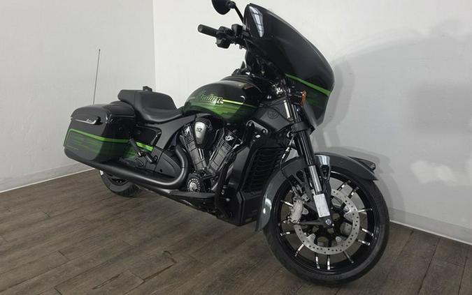 2026 Indian Chieftain Powerplus Dark Horse Signature Series Abyss Metallic / Cypher Gr