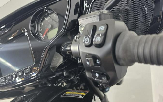 2026 Indian Chieftain Powerplus Dark Horse Signature Series Abyss Metallic / Cypher Gr