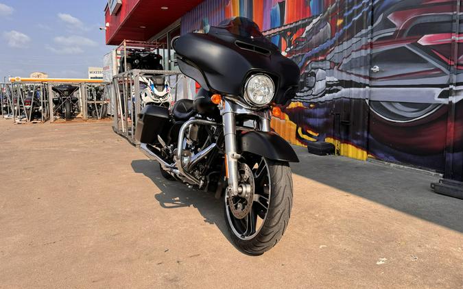 2016 Harley-Davidson® FLHX - Street Glide®