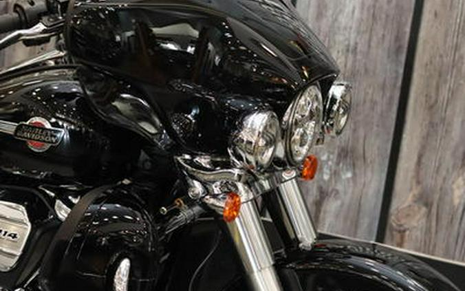 2024 Harley-Davidson® FLHTCUTG - Tri Glide® Ultra