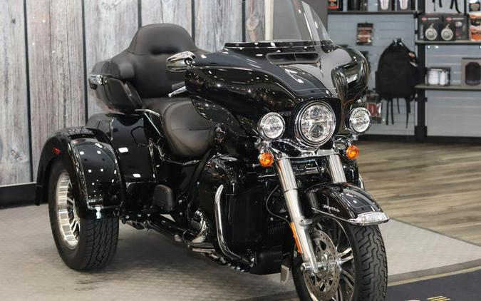 2024 Harley-Davidson® FLHTCUTG - Tri Glide® Ultra