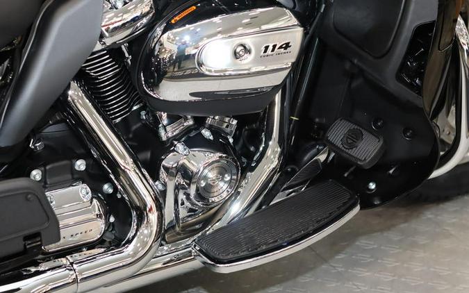 2024 Harley-Davidson® FLHTCUTG - Tri Glide® Ultra