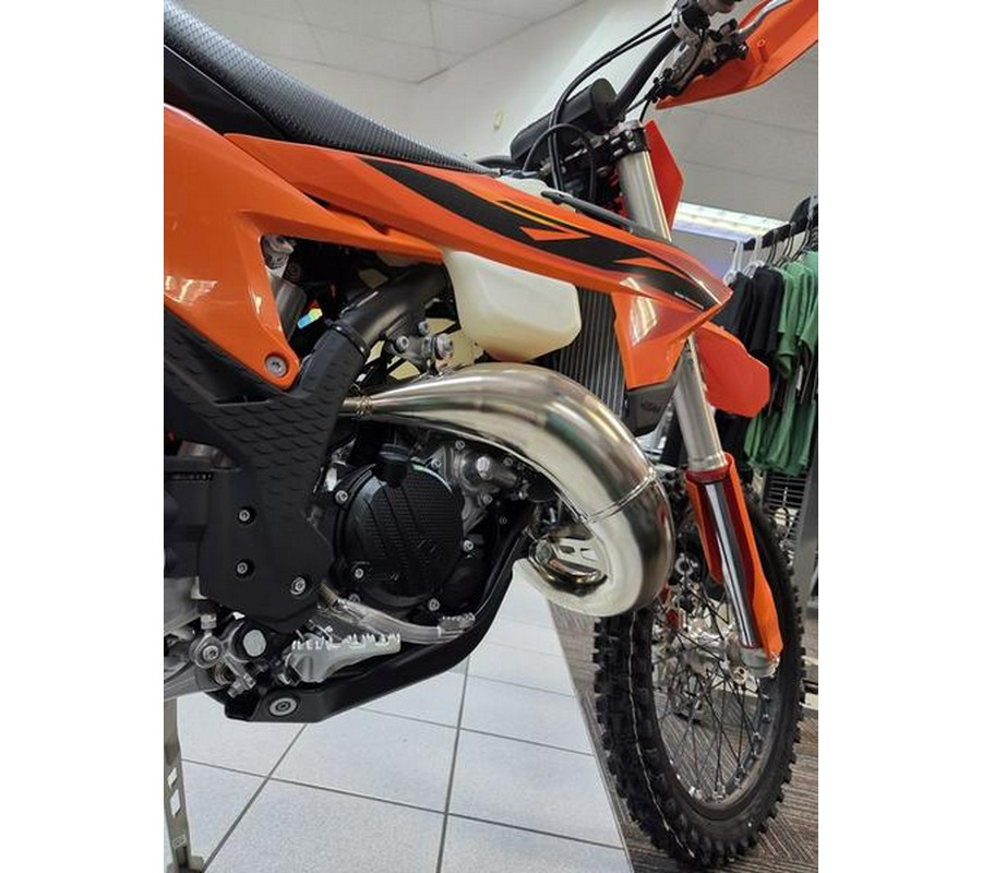 2025 KTM 125 XC