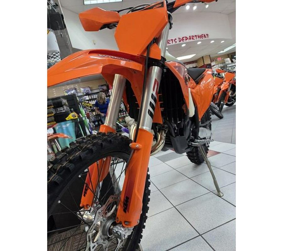2025 KTM 125 XC