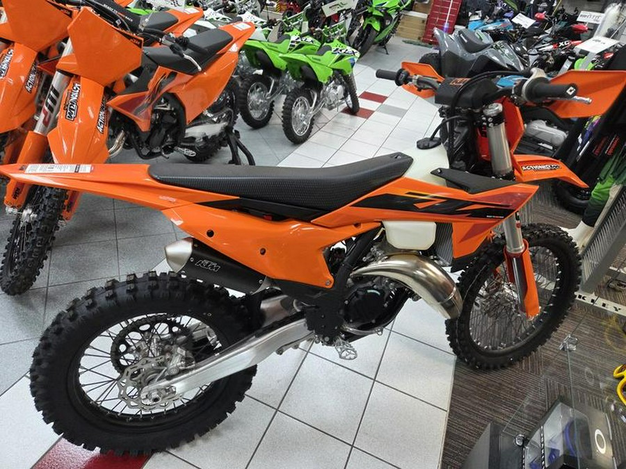 2025 KTM 125 XC