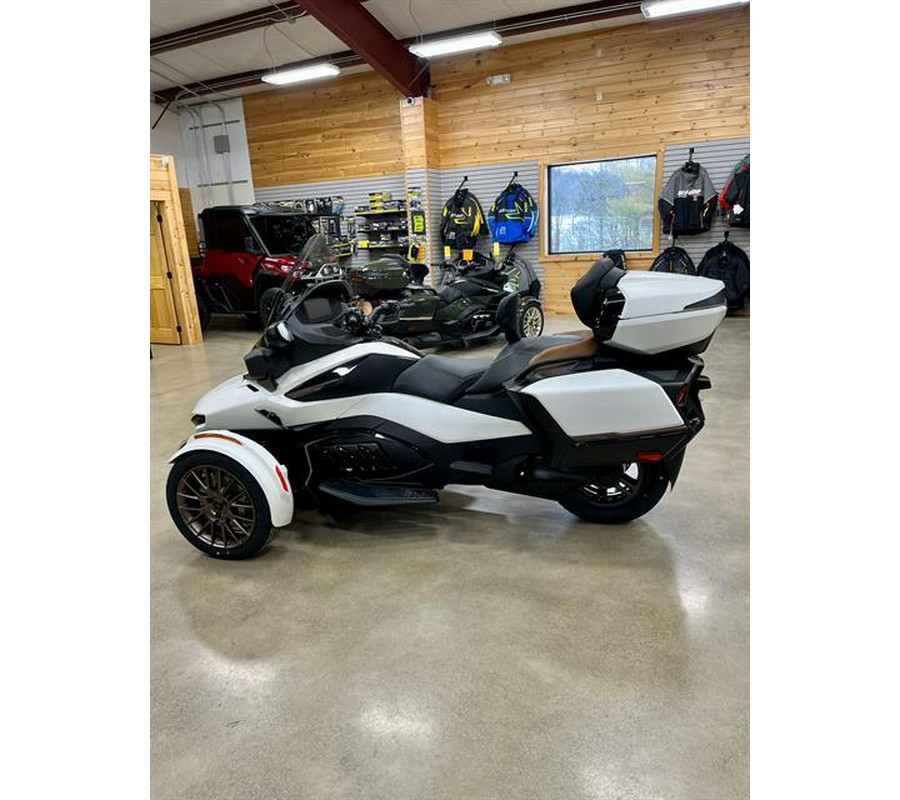 2024 Can-Am Spyder RT Sea-to-Sky