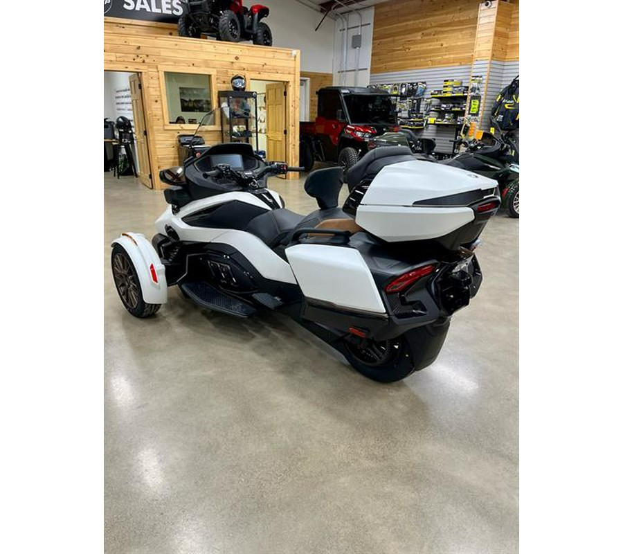 2024 Can-Am Spyder RT Sea-to-Sky