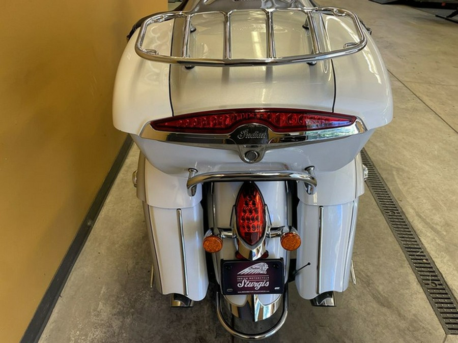 2018 Indian Roadmaster ABS Pearl White Over Star Silver