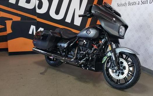 2025 Harley-Davidson® FLHXSE - CVO™ Street Glide®