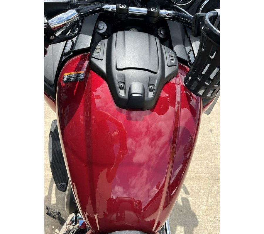 2018 Yamaha Star Venture Transcontinental Option Package