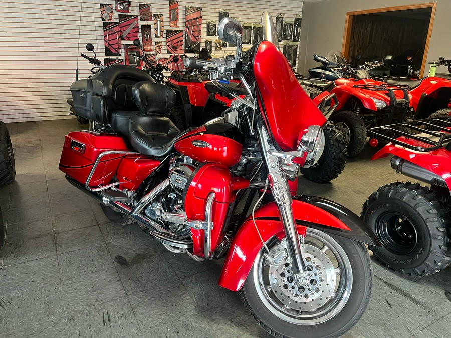 2007 Harley-Davidson CVO™ Screamin' Eagle® Ultra Classic® Electra Glide®