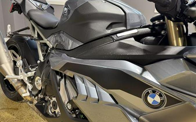 2026 BMW S 1000 RR