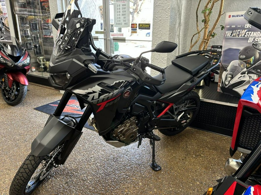 2025 Honda Africa Twin DCT
