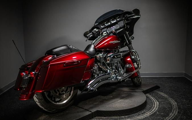 2017 Harley-Davidson Street Glide