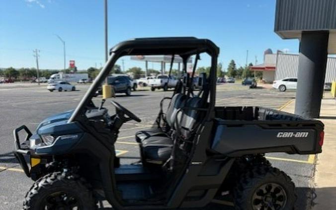 2026 Can-Am Defender XT HD9