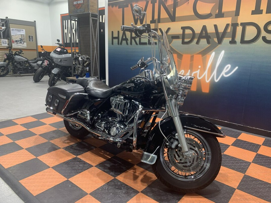 USED 2006 HARLEY-DAVIDSON ROAD KING CLASSIC FLHRCI FOR SALE NEAR LAKEVILLE, MN