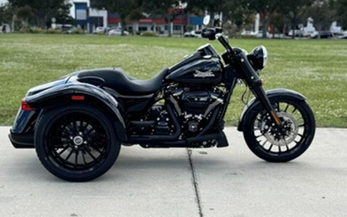 2025 Harley-Davidson Trike FLRT - Freewheeler