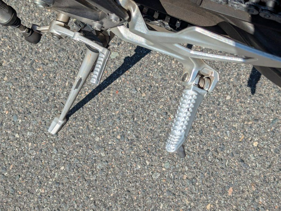 2019 BMW S 1000 R Black Storm Metallic