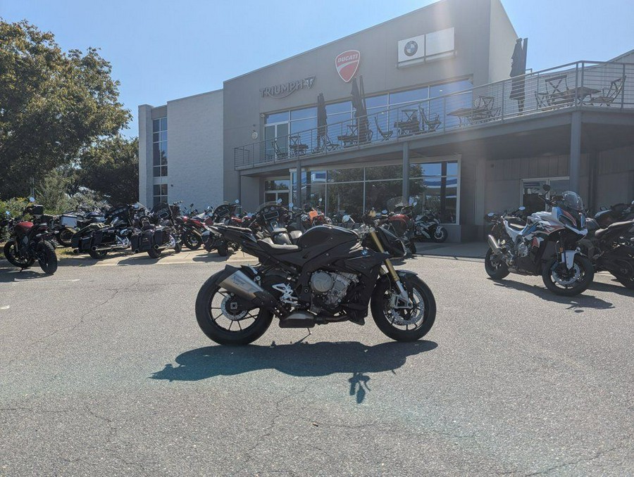 2019 BMW S 1000 R Black Storm Metallic
