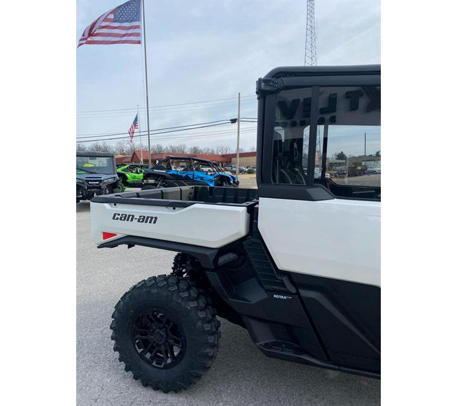 2026 Can-Am Defender Limited HD11