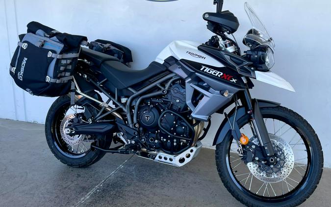 2017 Triumph TIGER 800 XCX