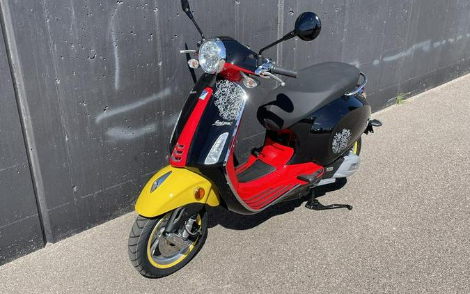 2023 Vespa Primavera 150 Disney Mickey Mouse Edition