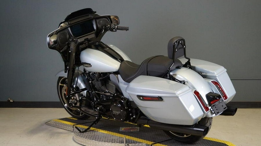 2024 Harley-Davidson® FLHX - Street Glide®